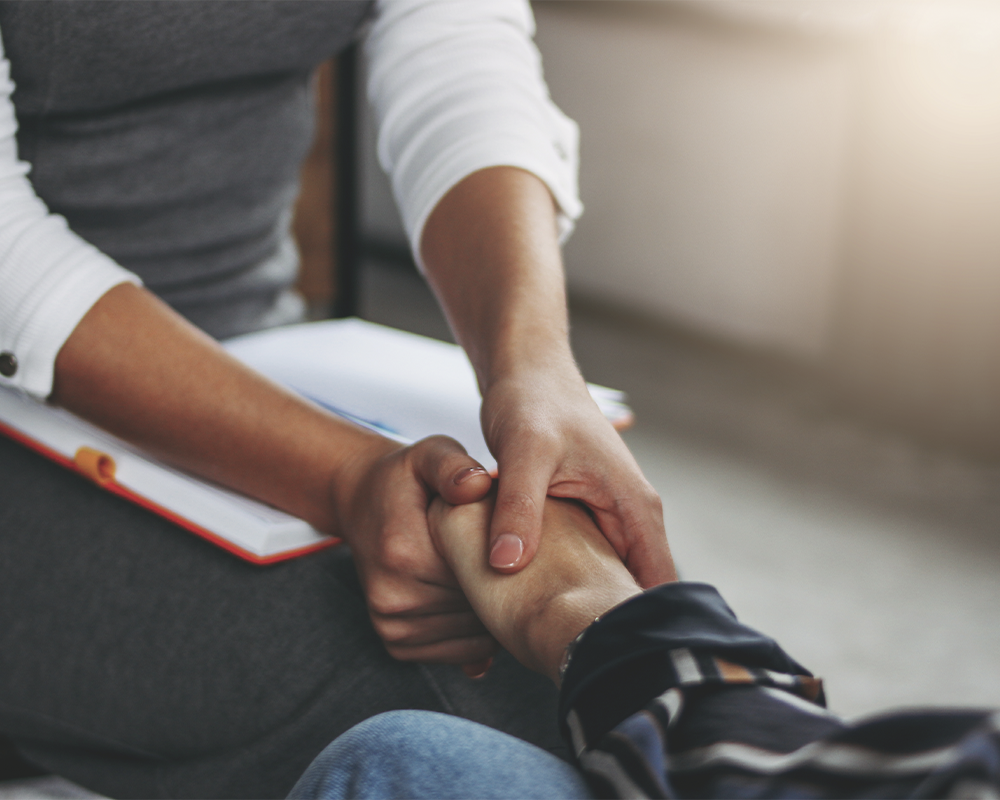 Programas de saúde mental com acolhimento psicológico individual e coletivo